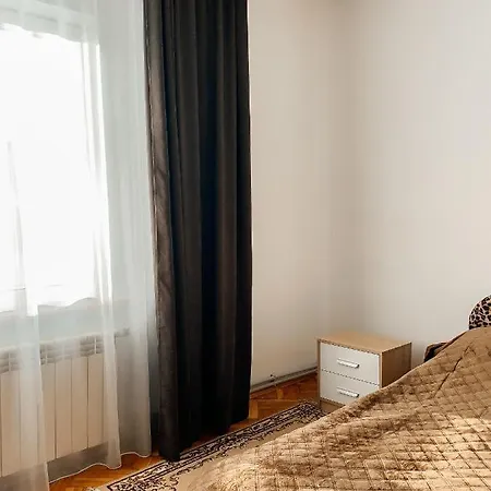Садиба Левковичів Guest house *